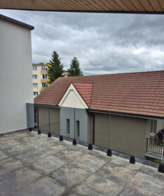 Casa/ Spatiu Birou LUX, 4 camere, parcari, zona  BT Arena, Plopilor