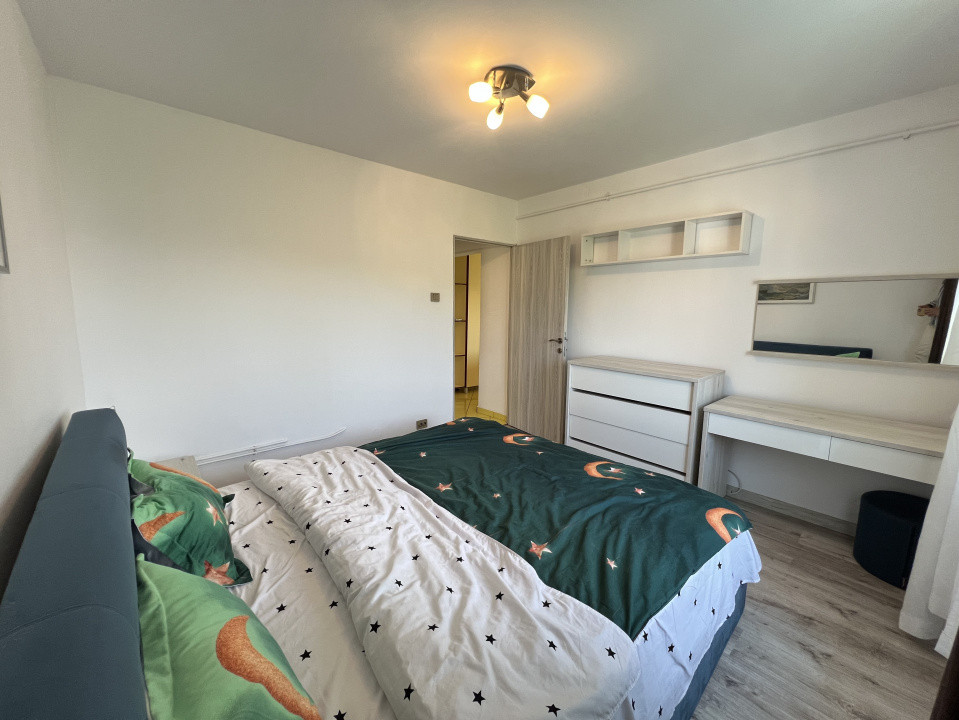 2 camere ,decomandat, 53 mp,  terasa, zona str.Tasnad, Manastur