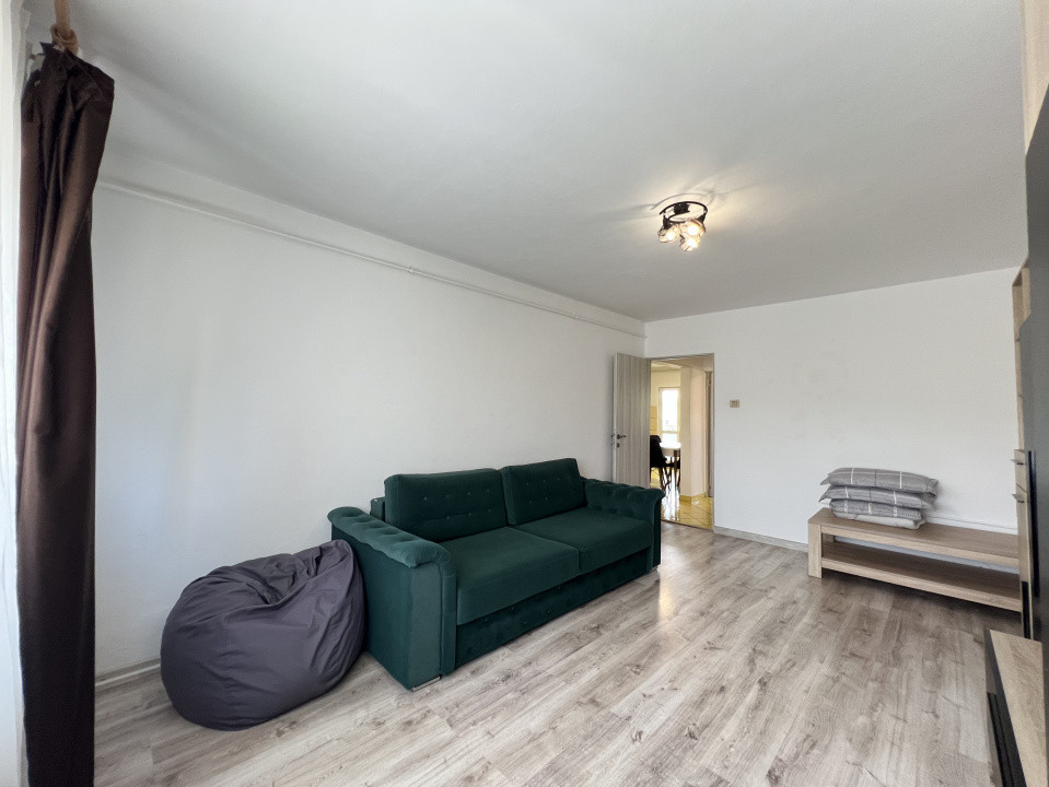 2 camere ,decomandat, 53 mp,  terasa, zona str.Tasnad, Manastur