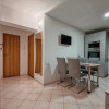 2 camere ,decomandat, 56 mp,  balcon, zona Marasti