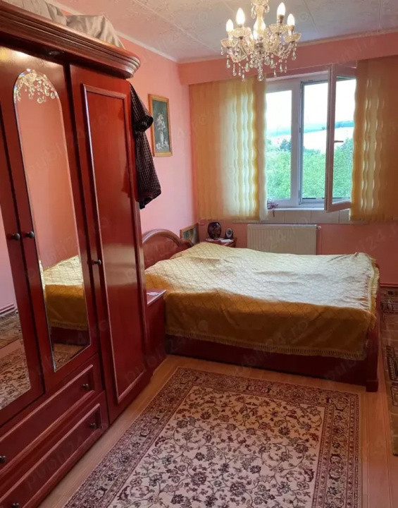 3 camere ,decomandat, 63 mp,  balcon, zona  Gheorgheni