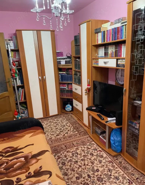 3 camere ,decomandat, 63 mp,  balcon, zona  Gheorgheni