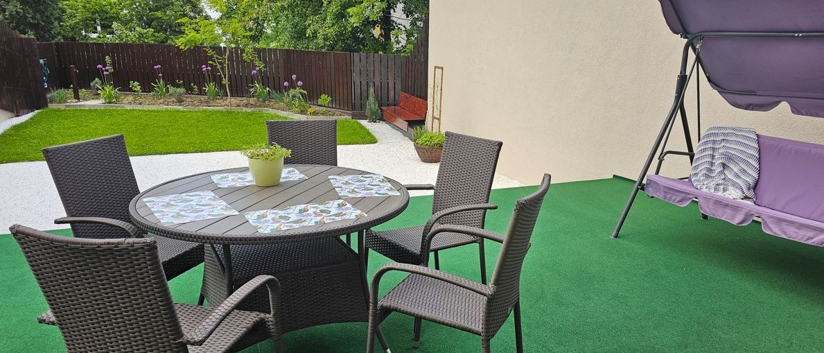 2 camere ,decomandat, 56 mp,  terasa cu gradina , zona str.Intre Lacuri