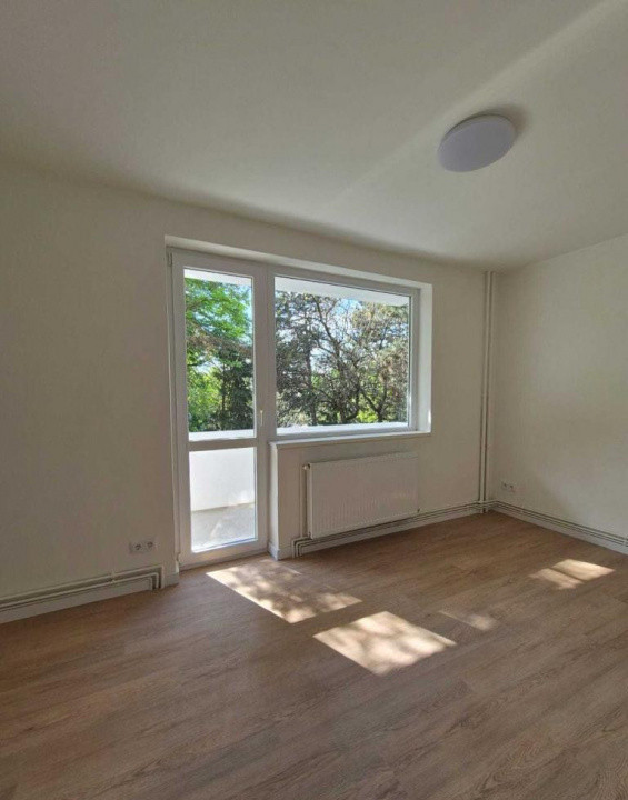 3 camere, decomandat, FInisat, terasa, str.Aleea Baita, Gheorgheni