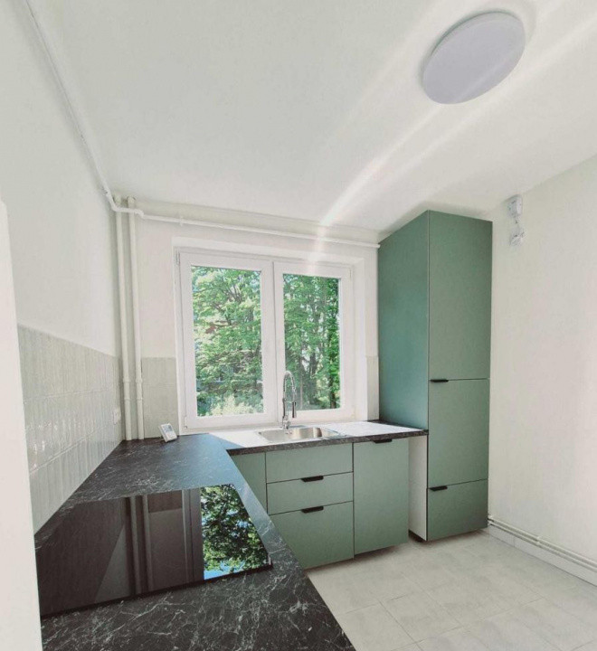 3 camere, decomandat, FInisat, terasa, str.Aleea Baita, Gheorgheni