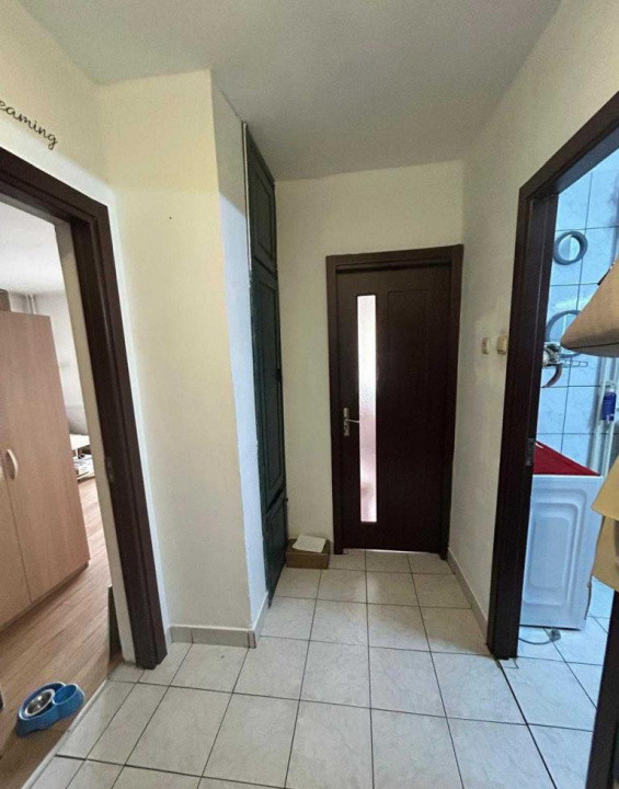 1 camera ,decomandat, 38 mp,  terasa, zona str.Bucuresti , Marasti