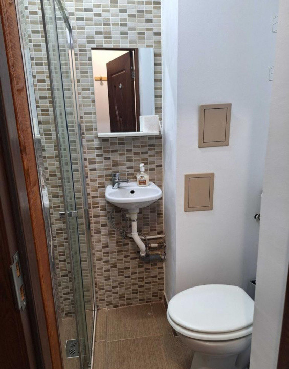2 camere ,25 mp, zona str.Busteni, Gheorgheni