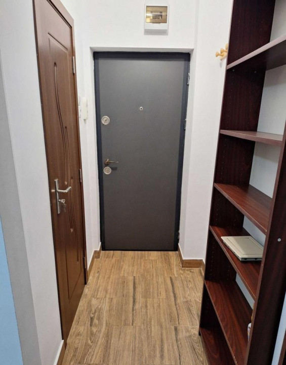 2 camere ,25 mp, zona str.Busteni, Gheorgheni
