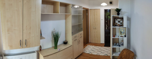2 camere , decomandat, 43 mp,  balcon, zona str.Aleea Borsec, Gheorgheni
