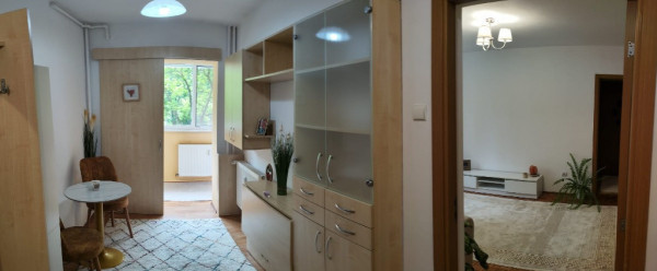 2 camere , decomandat, 43 mp,  balcon, zona str.Aleea Borsec, Gheorgheni