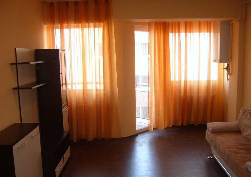 2 camere , 48 mp,  terasa, garaj, zona str. Alverna, Gheorgheni