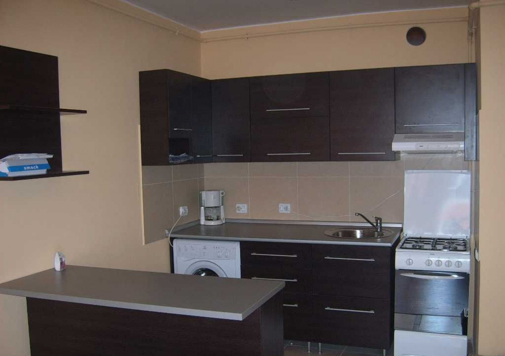 2 camere , 48 mp,  terasa, garaj, zona str. Alverna, Gheorgheni