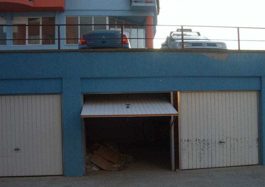 2 camere , 48 mp,  terasa, garaj, zona str. Alverna, Gheorgheni