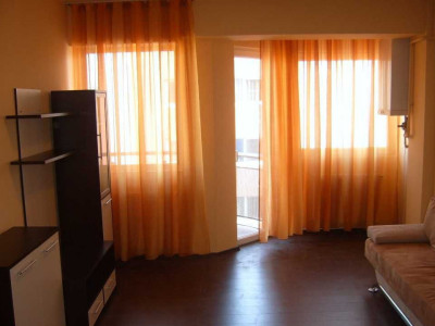 2 camere , 48 mp,  terasa, garaj, zona str. Alverna, Gheorgheni