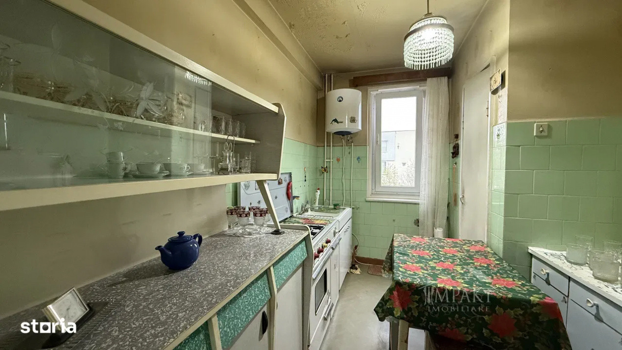 3 camere ,decomandat, 60 mp, balcon, Gheorgheni