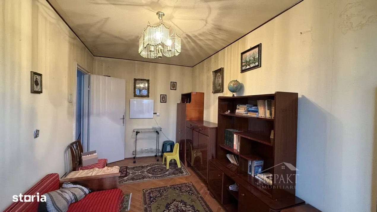 3 camere ,decomandat, 60 mp, balcon, Gheorgheni