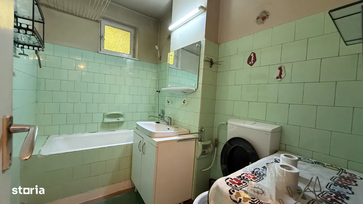 3 camere ,decomandat, 60 mp, balcon, Gheorgheni