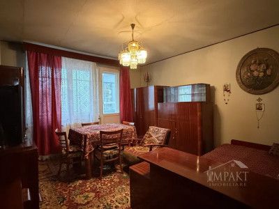 3 camere ,decomandat, 60 mp, balcon, Gheorgheni
