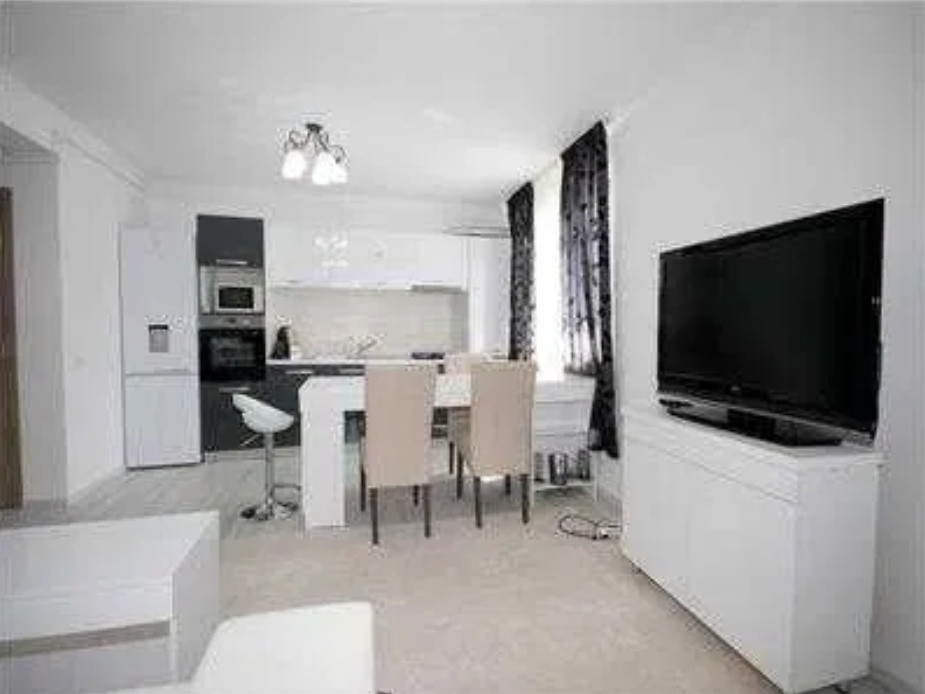 3 camere, 78 mp,  terasa, parcare, zona str.Buna Ziua, Buna-Ziua