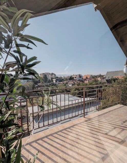 3 camere, LUX, 58 mp,  terasa, zona Intre Lacuri, Marasti