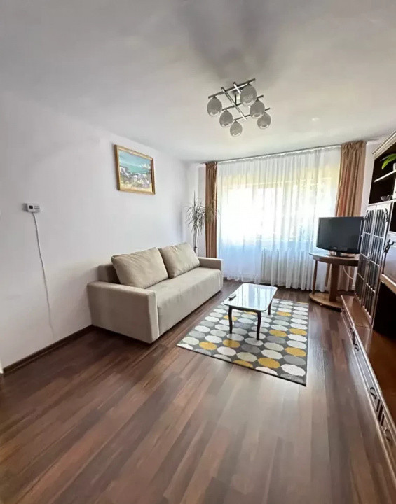 4 camere ,decomandat, 80 mp, zona str.Molnar Piuariu, Marasti