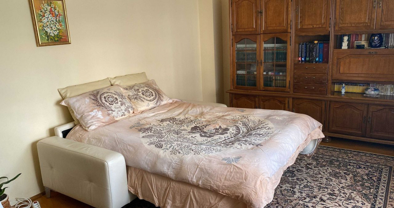 2 camere, decomandat, 65 mp, balcon , zona str.Dorobantilor, Marasti