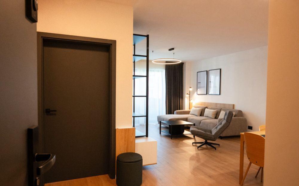 2 camere ,LUX, parcare, 66 mp, , zona str.Garii, Iris