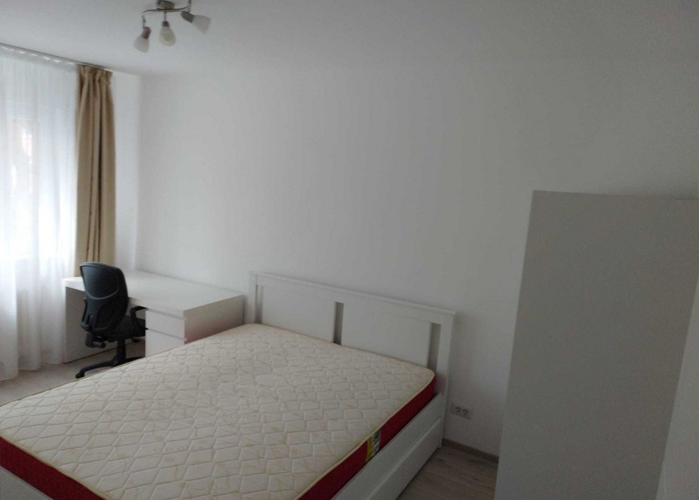 3 camere ,65 mp,  balcon, zona Calea Floresti, Manastur