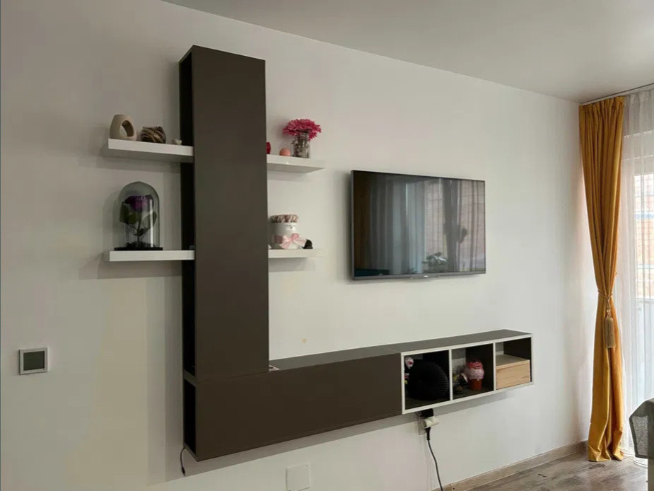 3 camere , 60 mp,  terasa, parcare, zona str. Calea Turzii
