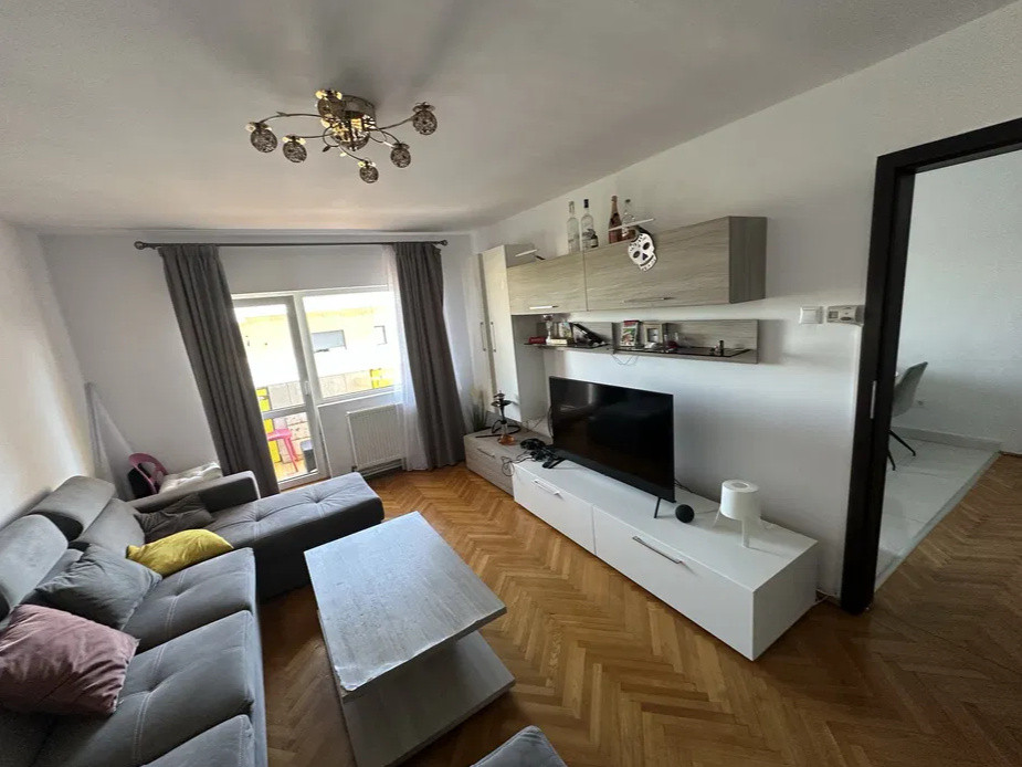 3 camere ,decomandat, 65 mp,  2 balcoane, zona str. Louis Pasteur, Zorilor