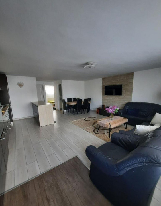 3 camere, 70 mp,  terasa, zona str. Louis Pasteur, Zorilor