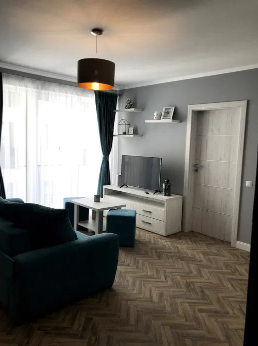 3 camere, LUX, 68 mp,  terasa, zona Platinia, Semicentral