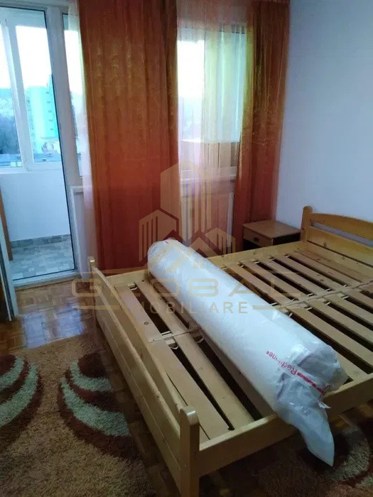 3 camere ,60 mp, balcon, zona str.Aleea vlahuta, Grigorescu