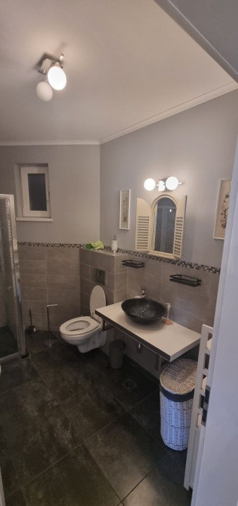 2 camere, 60 mp,  terasa, parcare, zona str.Borhanciului , Borhanci