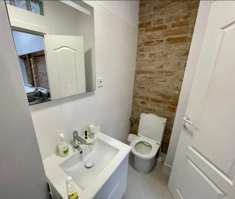 3 camere , 55 mp, zona str.Strada Bisericii Ortodoxe , Centru