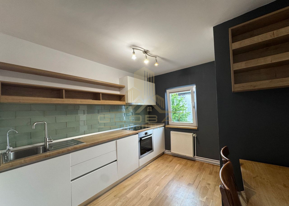 3 camere ,decomandat, 70 mp,  terasa, zona Bulevardul 1 decembrie, Grigorescu