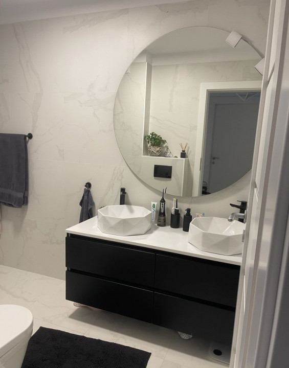 3 camere, 72 mp,  terasa, zona str.Rodnei, Marasti