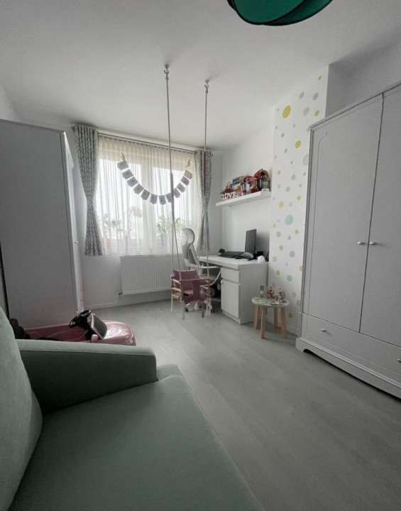 3 camere, 72 mp,  terasa, zona str.Rodnei, Marasti