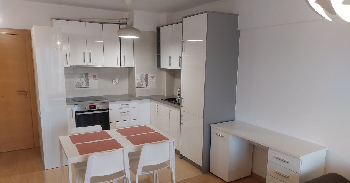 2 camere ,43 mp,  terasa, zona Viva City, Gheorgheni