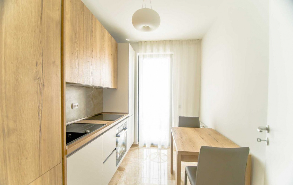 2 camere ,decomandat, 37 mp,  terasa, parcare, zona Park Lake, Intre Lacuri