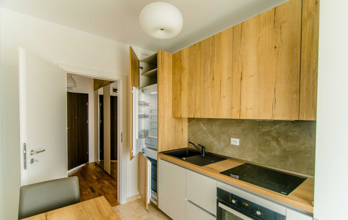 2 camere ,decomandat, 37 mp,  terasa, parcare, zona Park Lake, Intre Lacuri