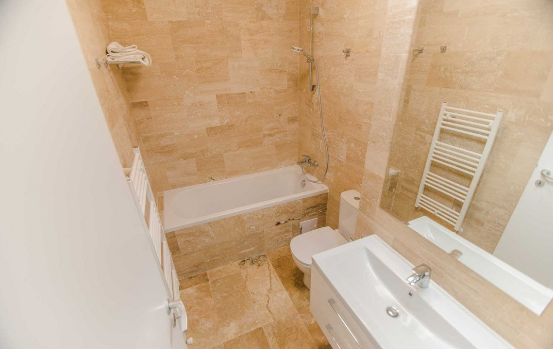 2 camere ,decomandat, 37 mp,  terasa, parcare, zona Park Lake, Intre Lacuri