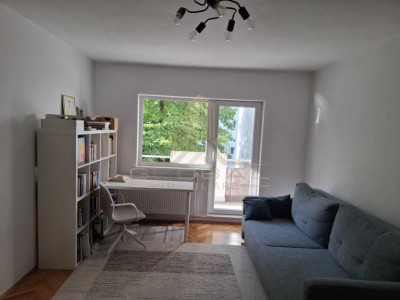 4 camere ,decomandat, 77 mp,  2 bai, 2 balcoane, zona str.Viilor, Zorilor