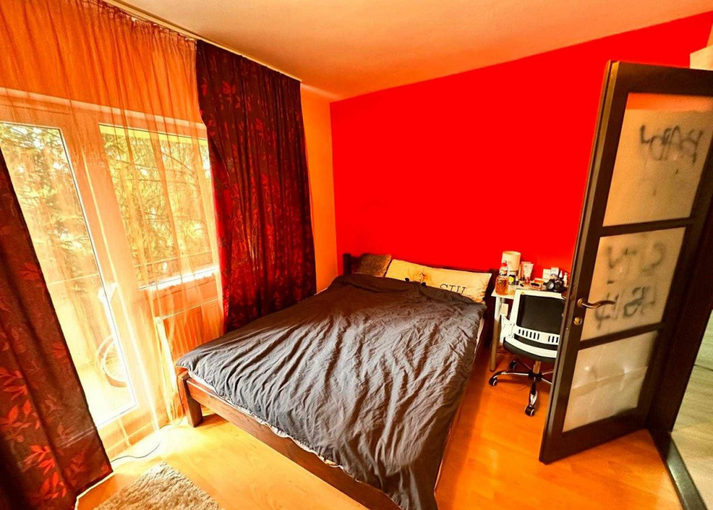 4 camere ,decomandat, 81 mp,  balcon, zona str.Agricultorilor, Manastur