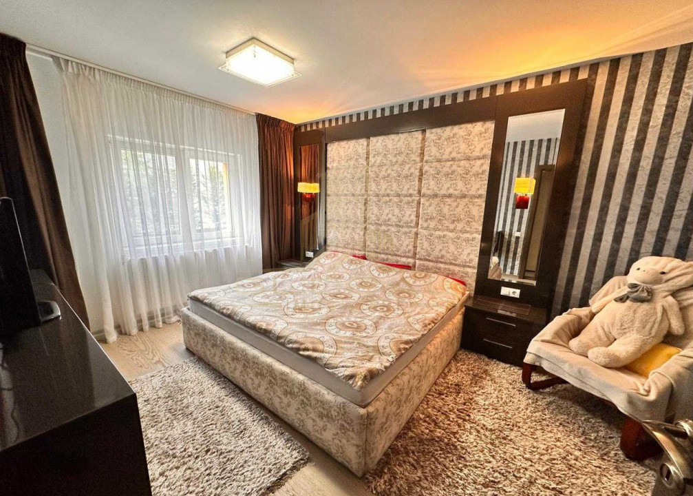 4 camere ,decomandat, 81 mp,  balcon, zona str.Agricultorilor, Manastur