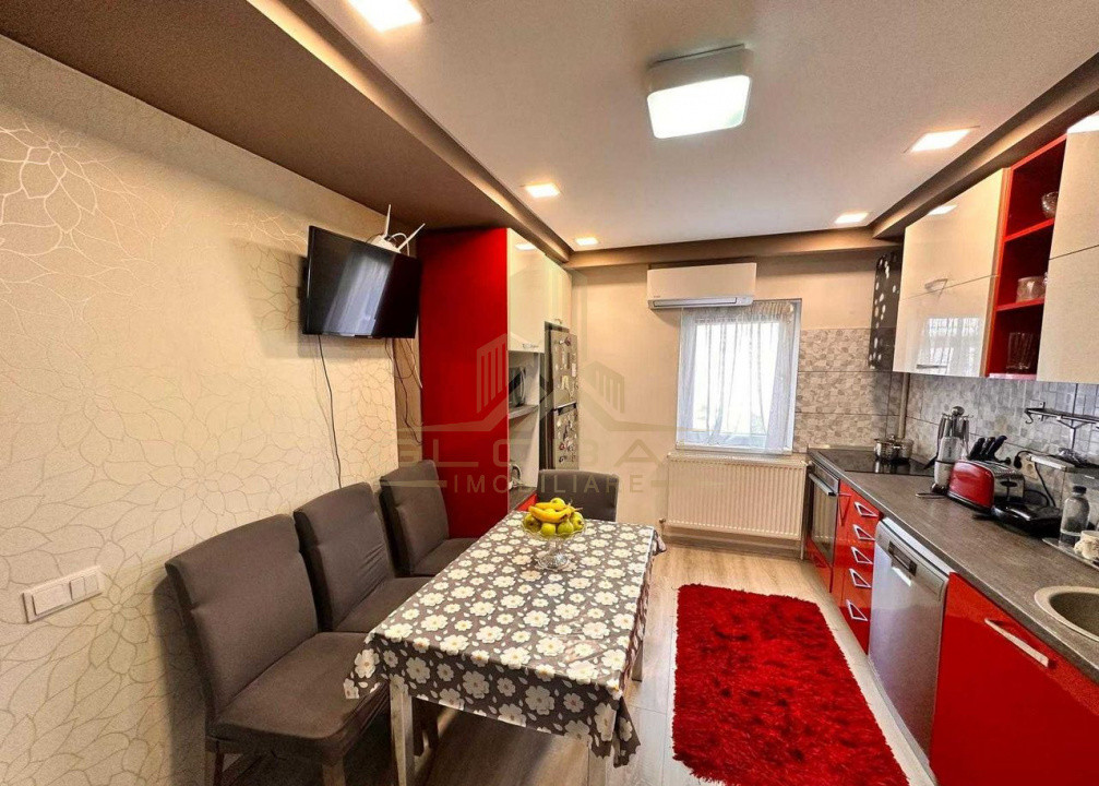 4 camere ,decomandat, 81 mp,  balcon, zona str.Agricultorilor, Manastur