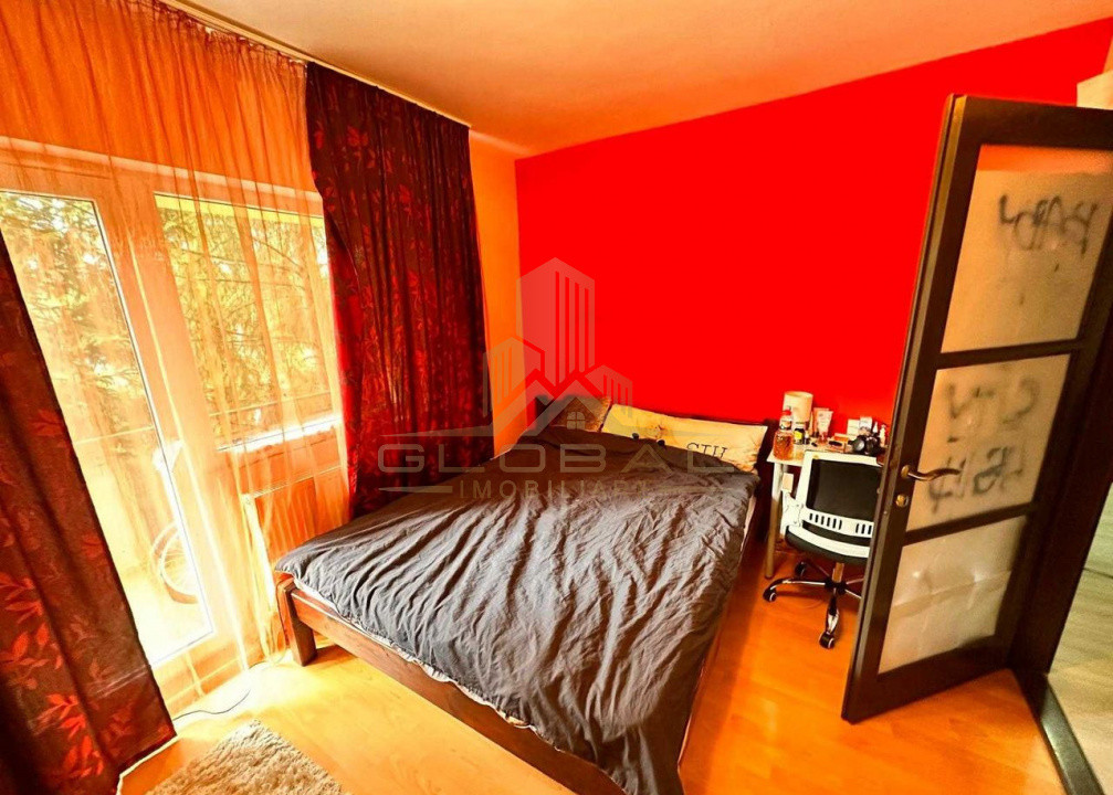 4 camere ,decomandat, 81 mp,  balcon, zona str.Agricultorilor, Manastur