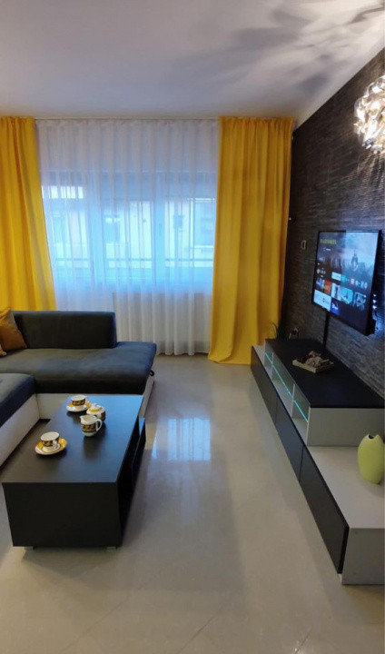 Apartament de inchiriat cu 3 camere cartier Manastur