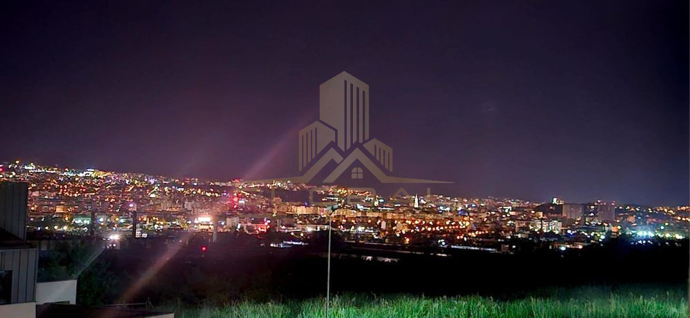 4 camere, LUX, 121 mp,  3 balcoane, 3 parcaro, zona str. Traian Vuia, Aeroport