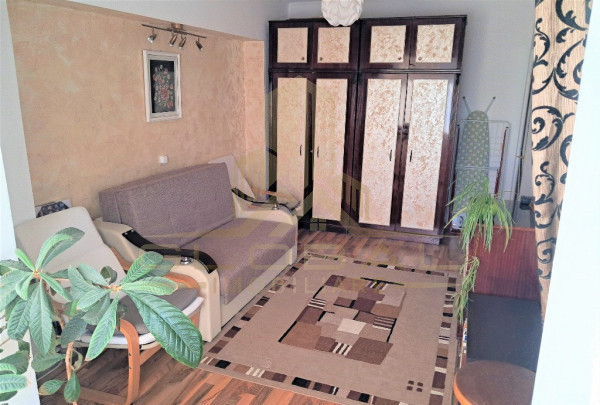 3 camere, decomandat, 70 mp,  2 balcoane, 2 bai,  zona Expo, Marasti